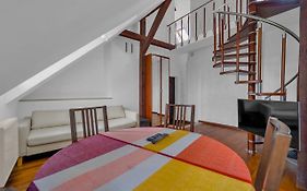 Rynek Nowego Miasta Two-Level Apartment